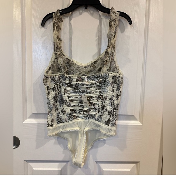 Free People Weekend Plans bodysuit NWT - Picture 7 of 9